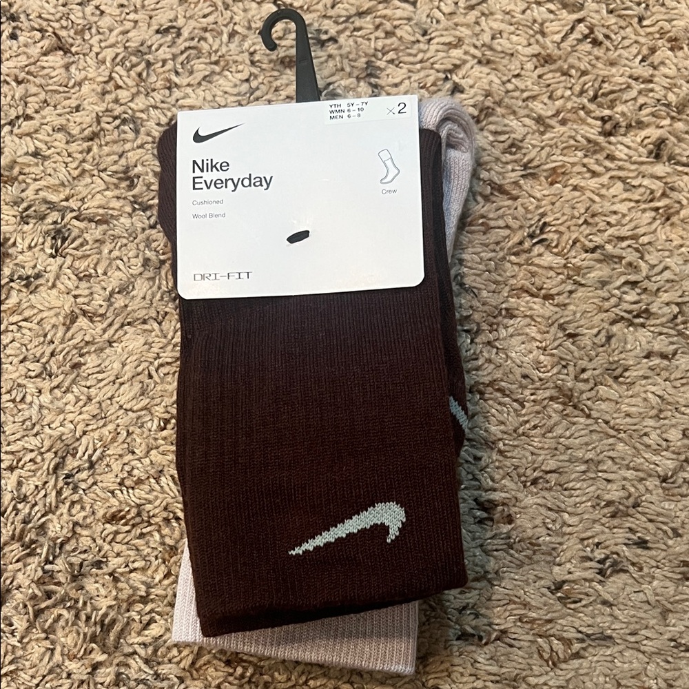 Nike Everyday Wool Cushioned Crew Socks